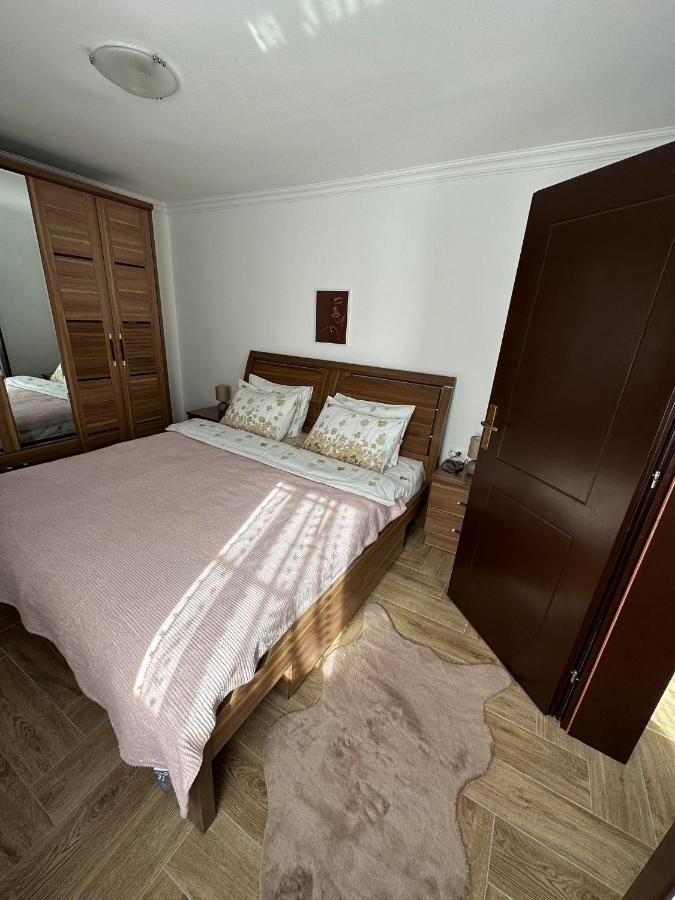 Apartmani Emily & Jully Nikšić Exteriér fotografie