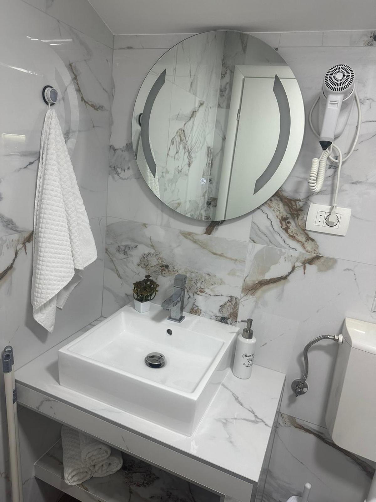 Apartmani Emily & Jully Nikšić Exteriér fotografie