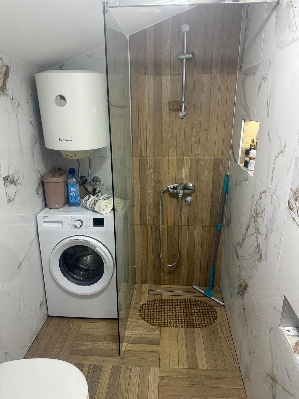 Apartmani Emily & Jully Nikšić Exteriér fotografie