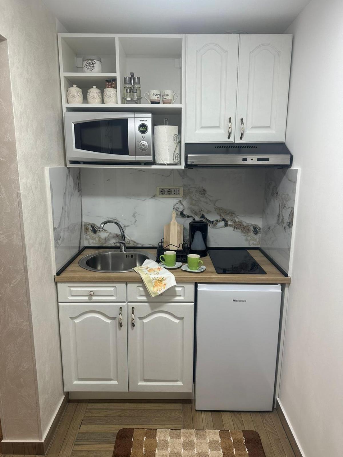 Apartmani Emily & Jully Nikšić Exteriér fotografie